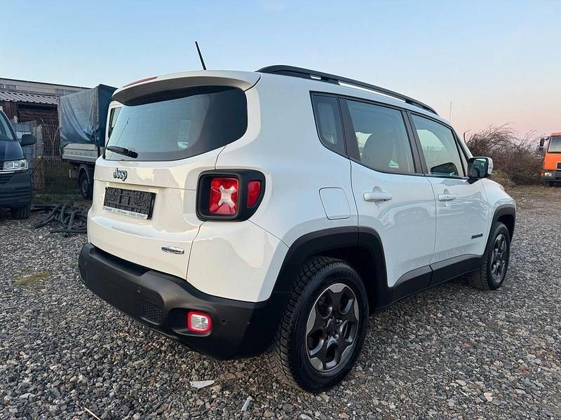 Gebraucht Jeep Renegade Longitude 140 PS (102 kW) 2016 Weiß SUV