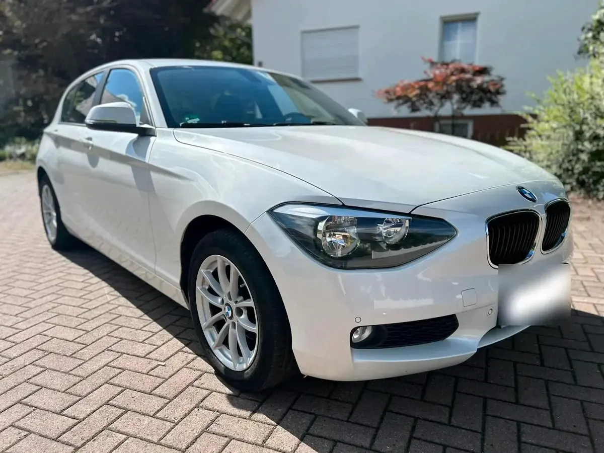 Gebraucht BMW 116 136 PS (100 kW) 2014 Weiß Kleinwagen