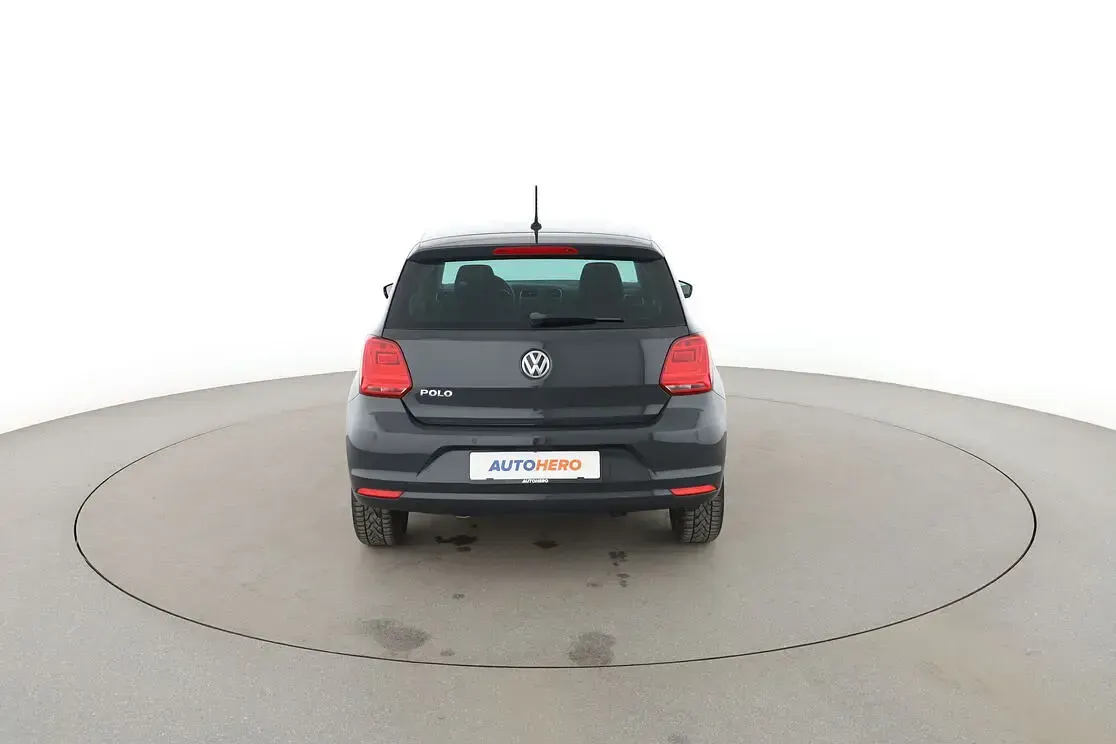 Gebraucht VW Polo Allstar 95 PS (69 kW) 2017 Grau Limousine