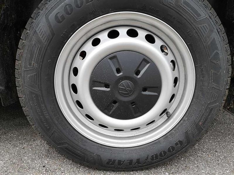 Neu VW Transporter 100 kW (136 PS) 2026 Stone grey Van