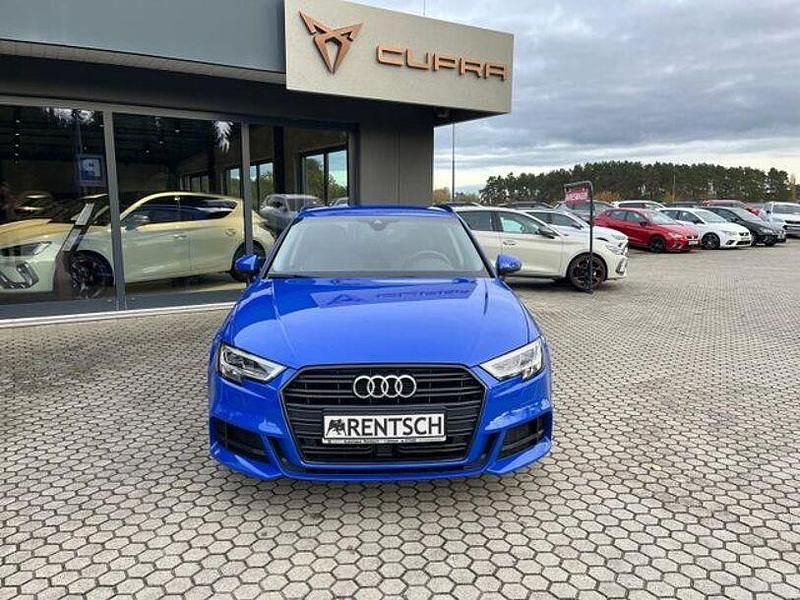 Gebraucht Audi A3 Comfort 150 PS (110 kW) 2019 Andere Limousine