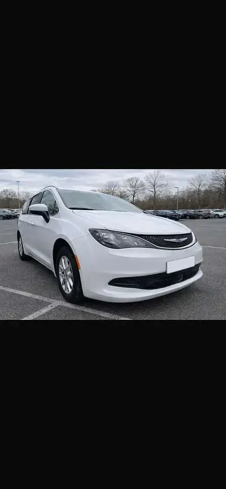 Gebraucht Chrysler Pacifica 291 PS (214 kW) 2021 Weiß Van