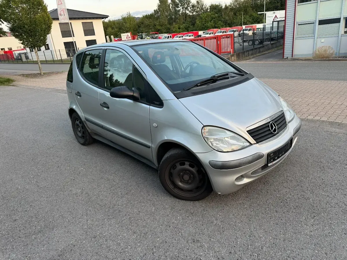 Gebraucht Mercedes A170 95 PS (69 kW) 2002 Grau Kleinwagen