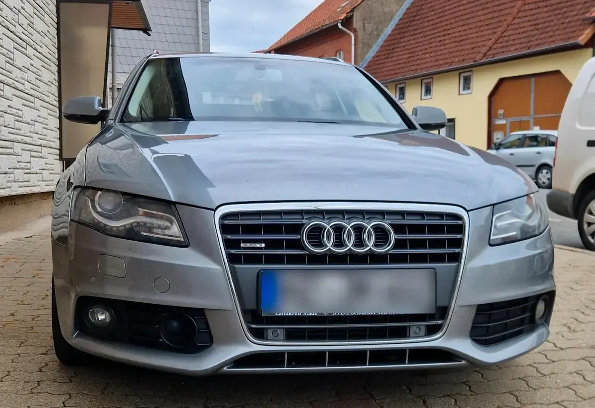 Używany Audi A4 211 KM (155 kW) 2009 Szary Kombi
