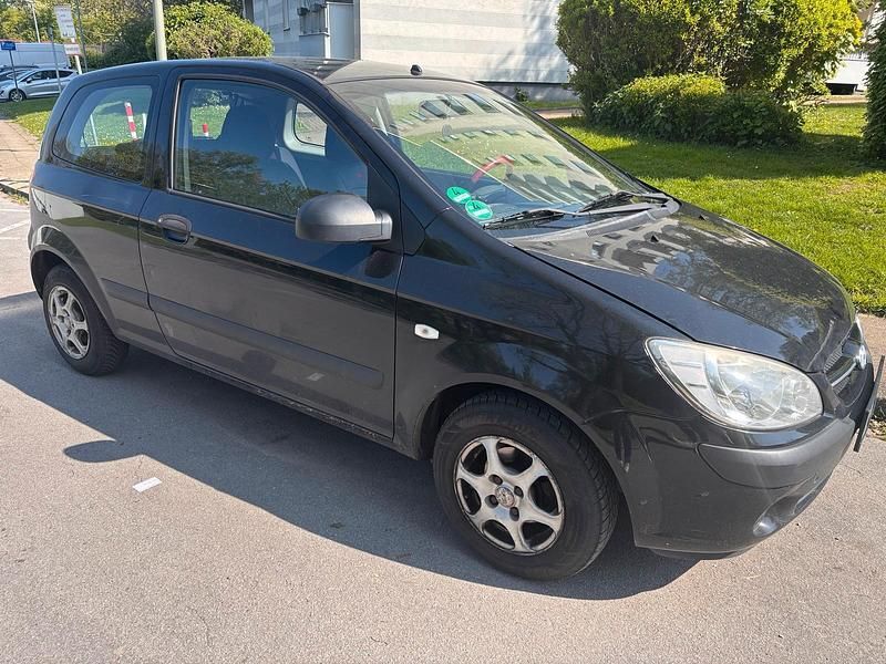 Gebraucht Hyundai Getz 69 PS (50 kW) 2008 Schwarz Kleinwagen