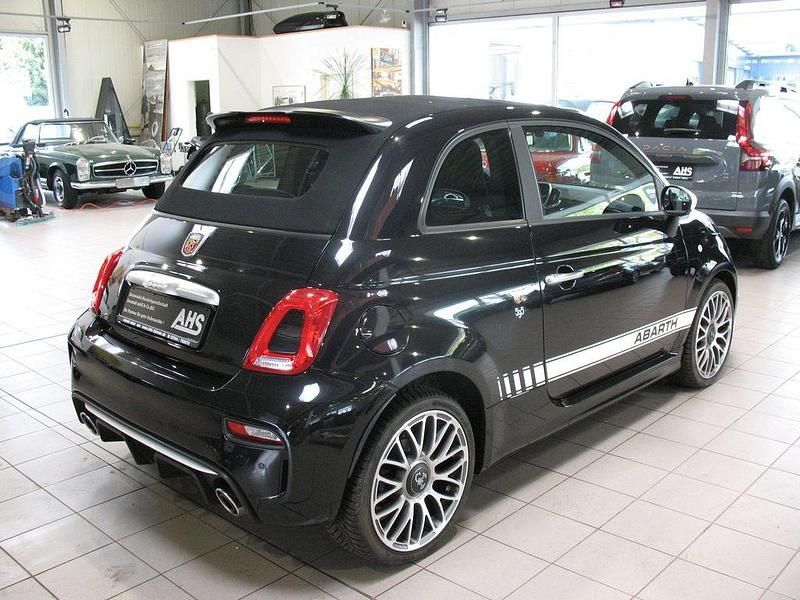 Second-hand Abarth 595 145 CP (106 kW) 2021 Negru Cabrio