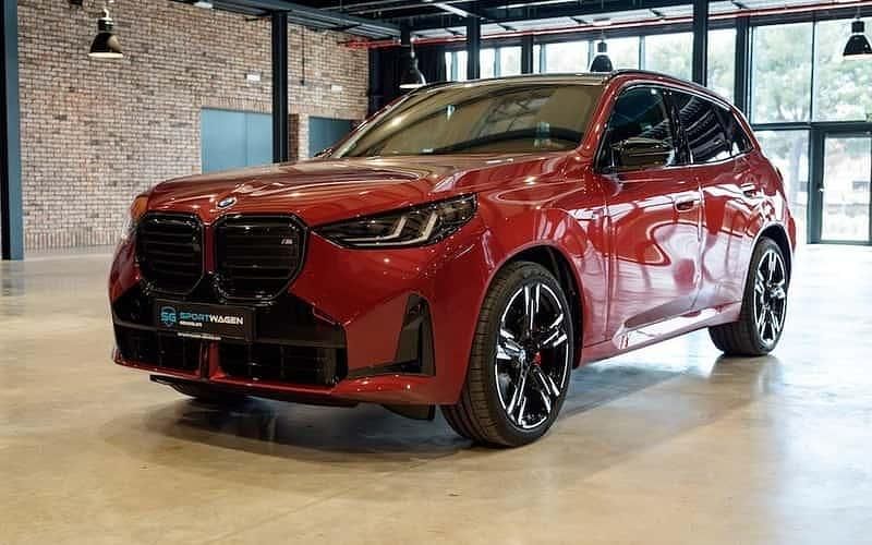 Rot Gebraucht 2025 BMW X3 Comfort Edition SUV | 74.900 € (Superpreis) - Bild 1/4