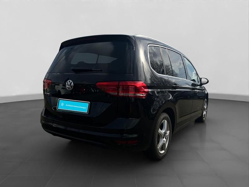 Gebraucht VW Touran Highline 150 PS (110 kW) 2019 Schwarz Van / Kleinbus