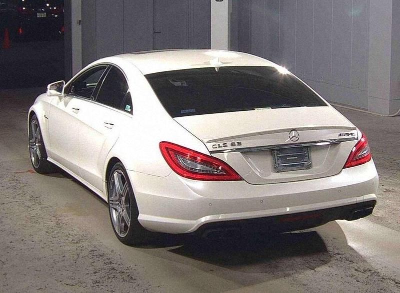 Gebraucht Mercedes CLS63 AMG AMG 557 PS (409 kW) 2011 Coupé