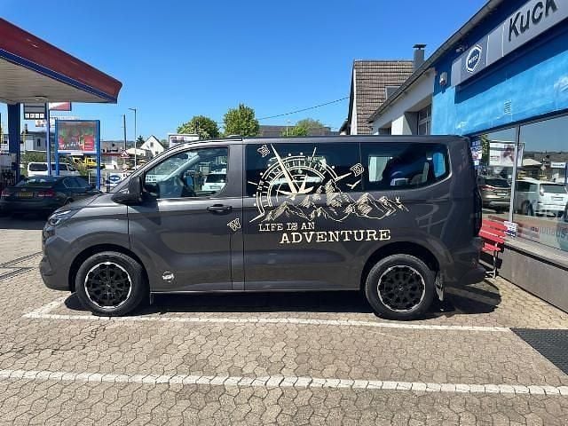 Gebraucht Ford Transit Custom 136 PS (100 kW) 2024 Grau Kombi