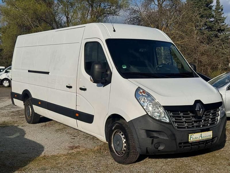 Second-hand Renault Master 145 CP (106 kW) 2018 Alb Van
