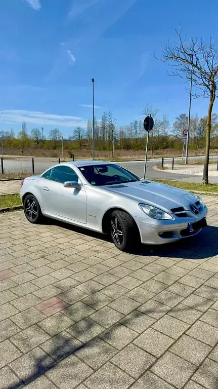Gebraucht Mercedes SLK200 163 PS (119 kW) 2005 Silber Cabrio