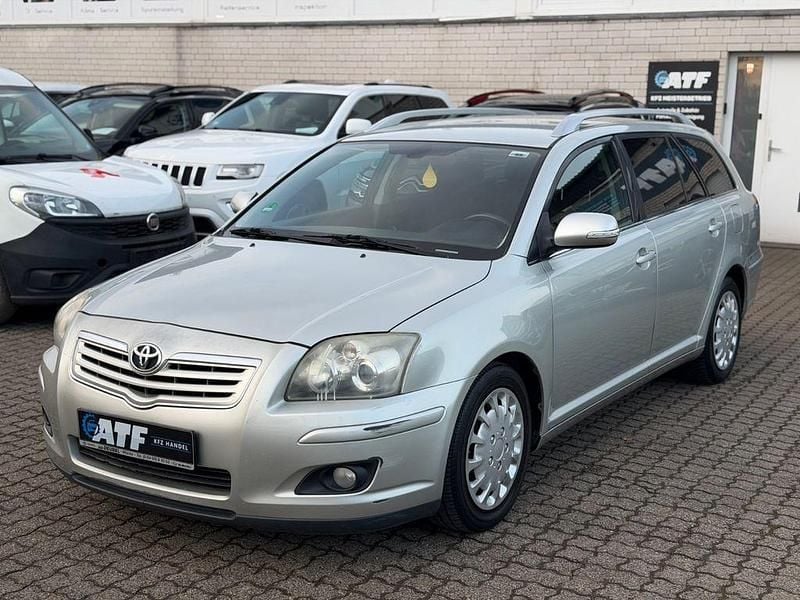 Toyota Avensis Kombi Gebraucht