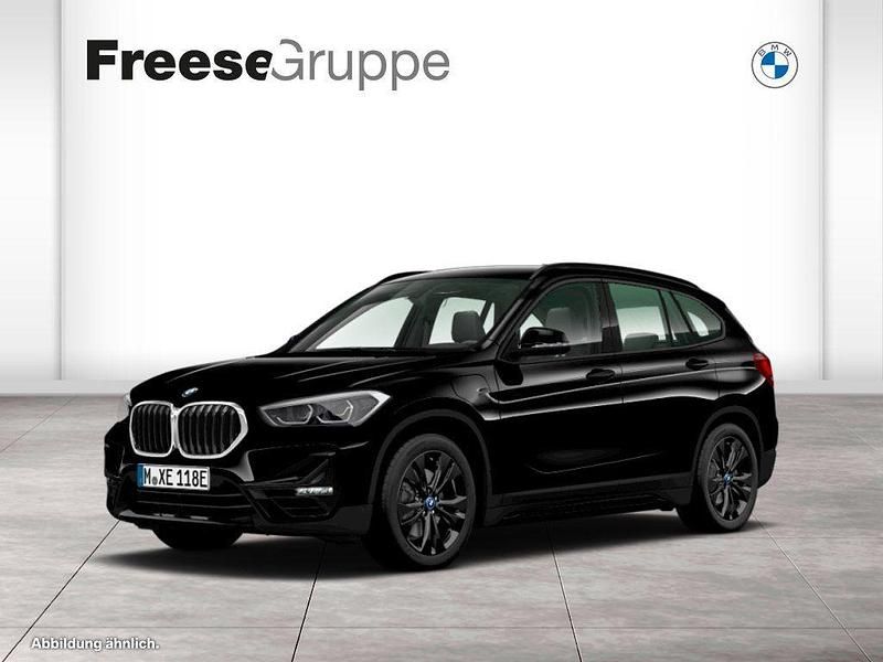 Schwarz Gebraucht 2022 BMW X1 Performance SUV | 24.900 € (Guter Preis) - Bild 1/4