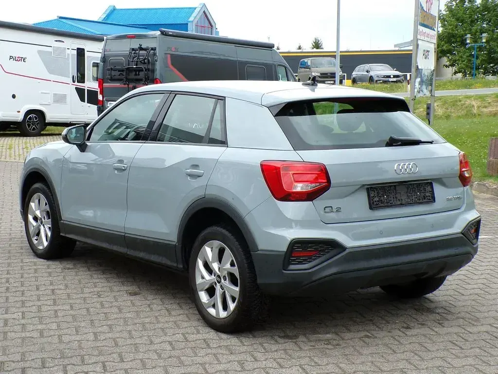 Gebraucht Audi Q2 Sport 150 PS (110 kW) 2021 Grau SUV