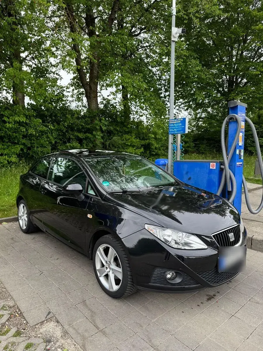 Gebraucht Seat Ibiza 70 PS (51 kW) 2011 Schwarz Coupé