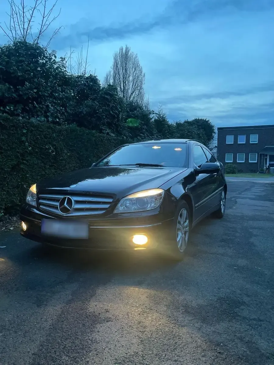 Gebraucht Mercedes CLC220 150 PS (110 kW) 2010 Schwarz Coupé