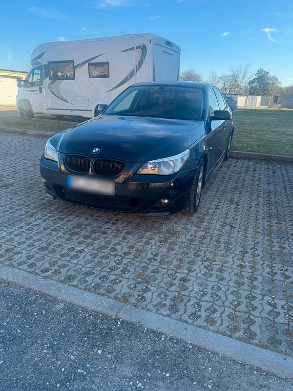 Gebraucht BMW 525 177 PS (130 kW) 2006 Schwarz Limousine
