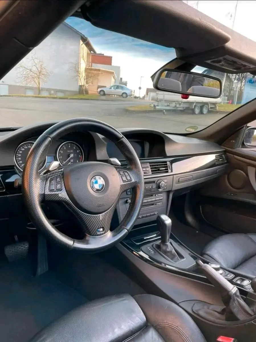 Gebraucht BMW 335 Cabriolet 306 PS (225 kW) 2007 Schwarz Cabrio