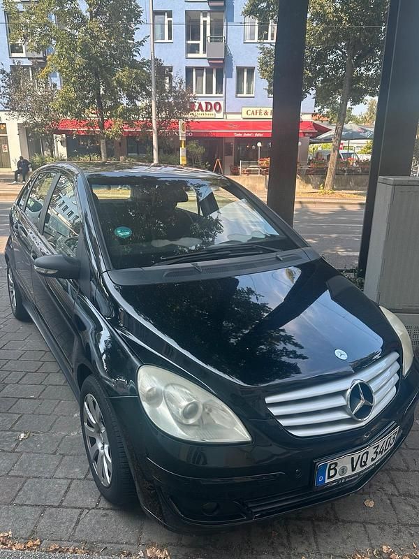 Gebraucht Mercedes B170 116 PS (85 kW) 2005 Schwarz Van / Kleinbus