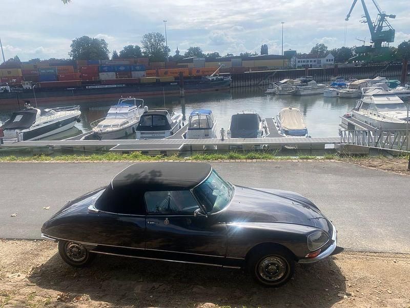 Gebraucht Citroën DS Style 98 PS (72 kW) 1974 Schwarz Cabrio