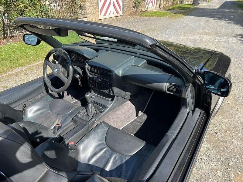 Gebraucht BMW Z1 170 PS (125 kW) 1989 Schwarz Cabrio