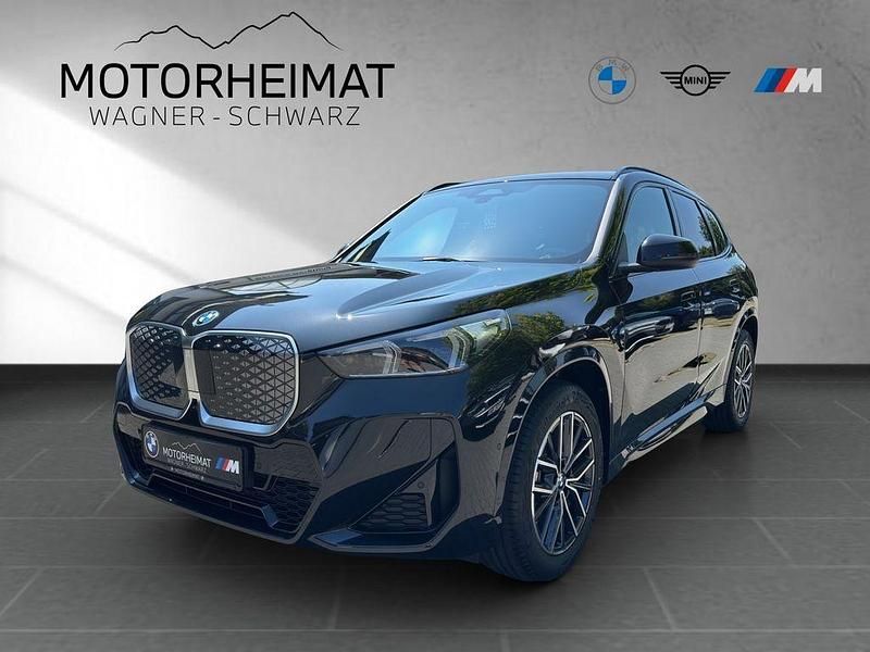 Gebraucht BMW iX1 Performance 150 kW (204 PS) 2025 Schwarz SUV