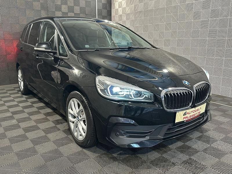 Schwarz Gebraucht 2018 BMW 218 Gran Tourer Van / Kleinbus | 17.270 € (Fairer Preis) - Bild 1/4