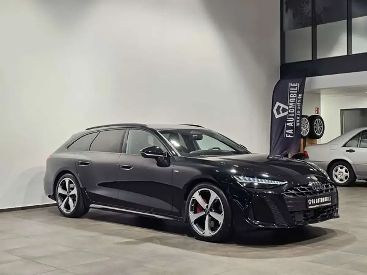 Gebraucht Audi A6 S-Line 367 PS (269 kW) 2025 Schwarz Limousine