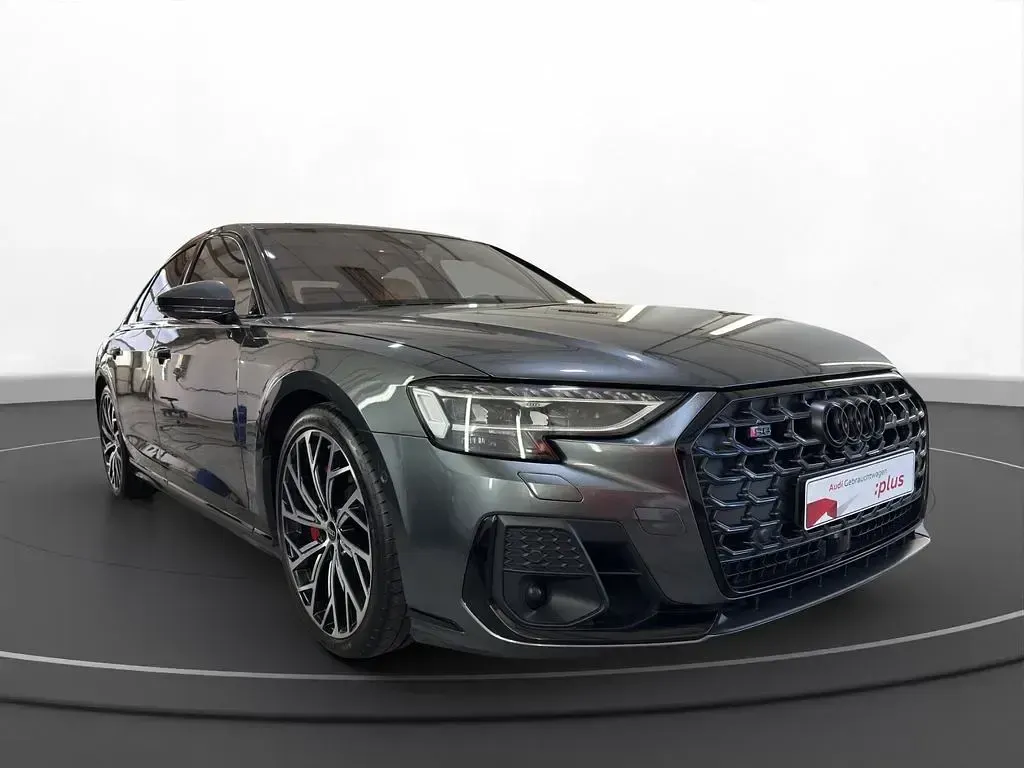 Gebraucht Audi S8 Ambiente 571 PS (419 kW) 2023 Grau Limousine