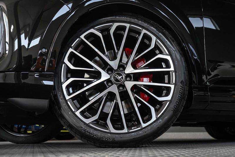 Neu Audi Q7 S-Line 286 PS (210 kW) 2025 Mythosschwarz metallic SUV