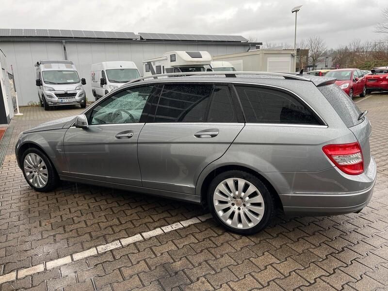 Grau Gebraucht 2011 Mercedes C200 Kombi | 3.500 € (Superpreis) - Bild 1/4