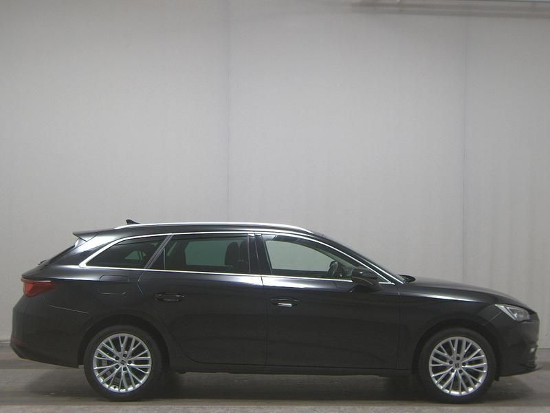 Schwarz Gebraucht 2021 Seat Leon XCELLENCE Kombi | 18.980 € (Superpreis) - Bild 1/4