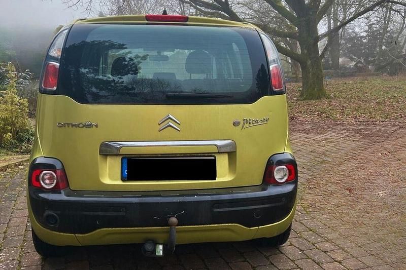 Gebraucht Citroën C3 Picasso Attraction 95 PS (69 kW) 2010 Grün Van / Kleinbus