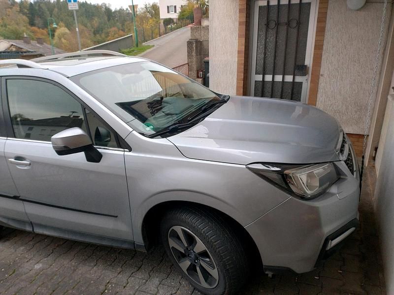 Silber Gebraucht 2017 Subaru Forester SUV | 14.500 € (Teuer) - Bild 1/4