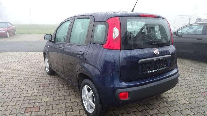 Gebraucht Fiat Panda Lounge 69 PS (50 kW) 2019 Mediterraneo blau metallic Kleinwagen