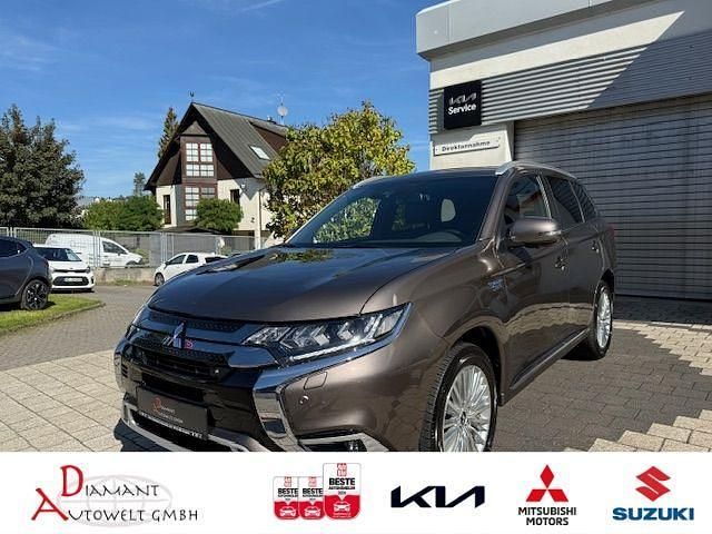 Granitbraun (m) Gebraucht 2019 Mitsubishi Outlander P-HEV Top SUV | 23.900 € (Fairer Preis) - Bild 1/4