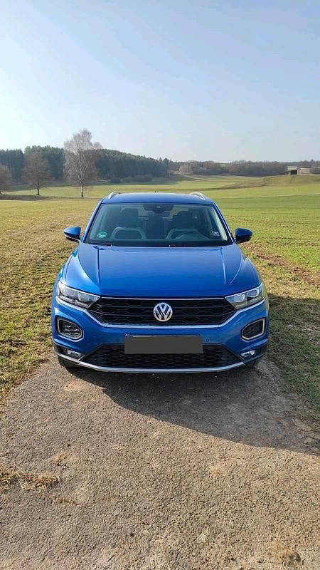 Gebraucht VW T-Roc 190 PS (139 kW) 2018 Blau SUV