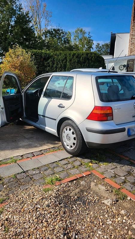 Gebraucht VW Golf III 75 PS (55 kW) 1998 Grau Limousine
