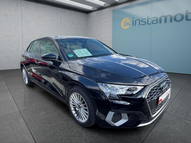 Gebraucht Audi A3 Sportback e-tron 204 PS (150 kW) 2023 Schwarz Kleinwagen