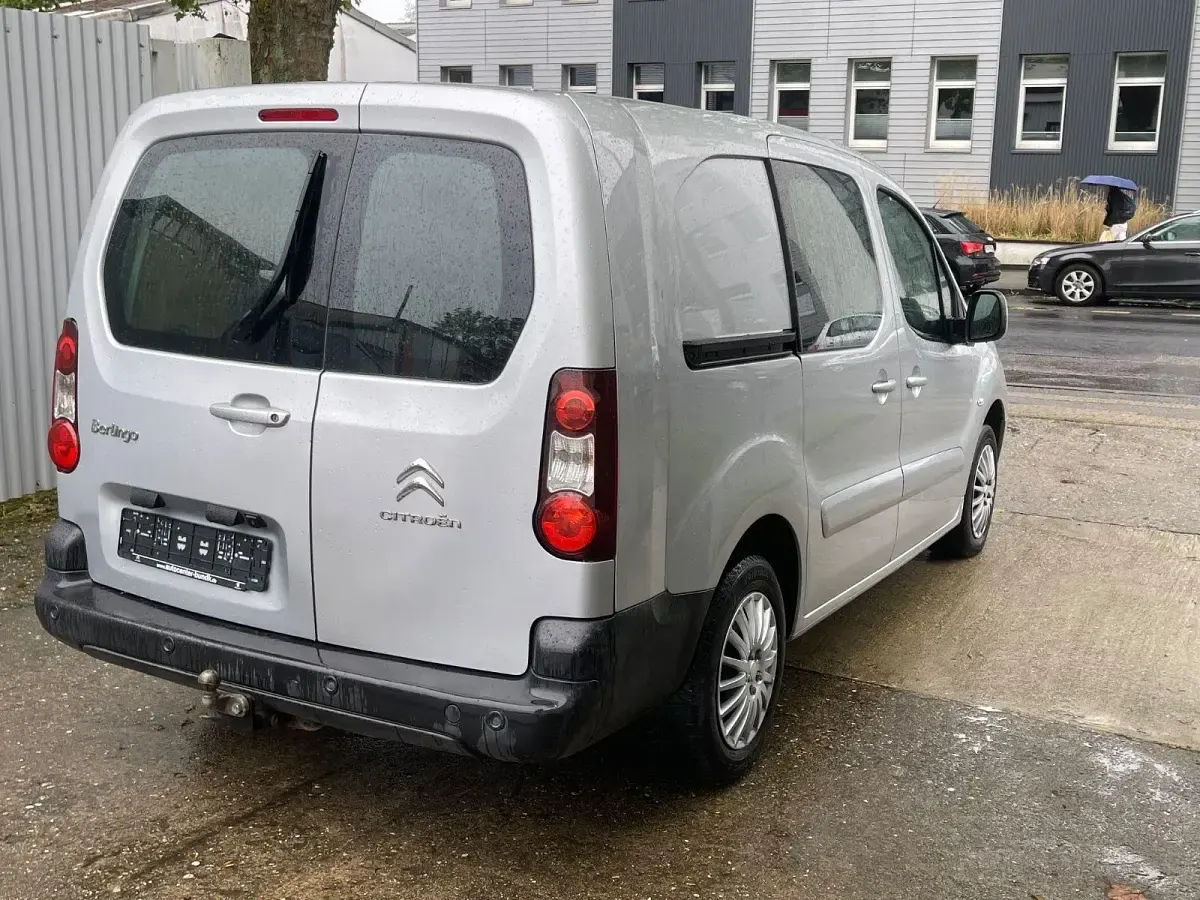 Gebraucht Citroën Berlingo Business Class 99 PS (72 kW) 2017 Grau Van / Kleinbus
