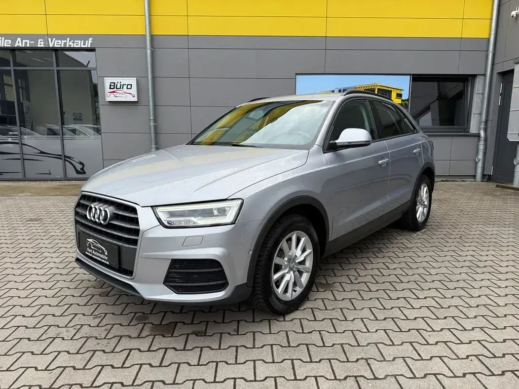 Gebraucht Audi Q3 Basis 150 PS (110 kW) 2018 Florettsilber SUV