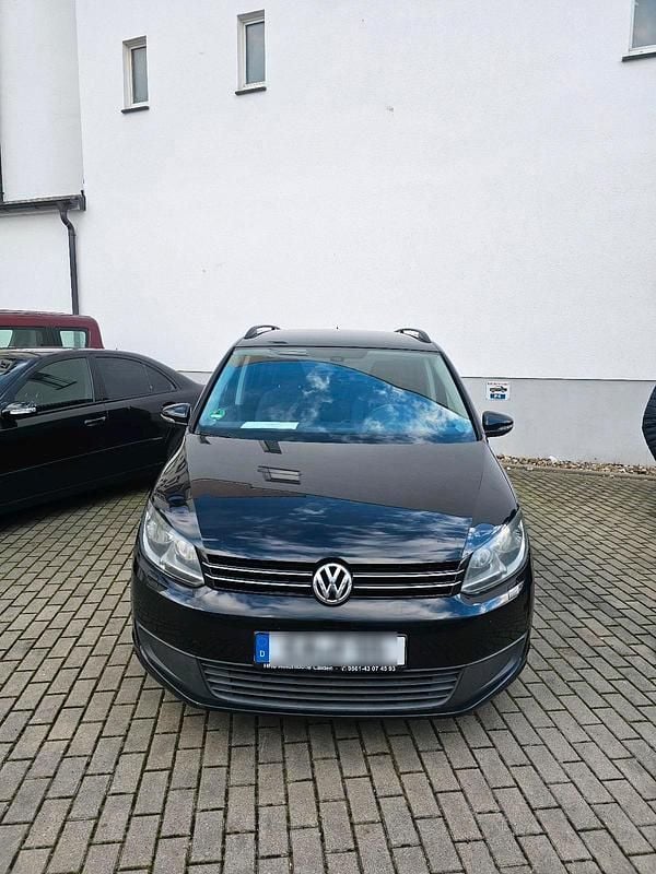 Schwarz Gebraucht 2011 VW Touran Van / Kleinbus | 4.400 € (Superpreis) - Bild 1/4