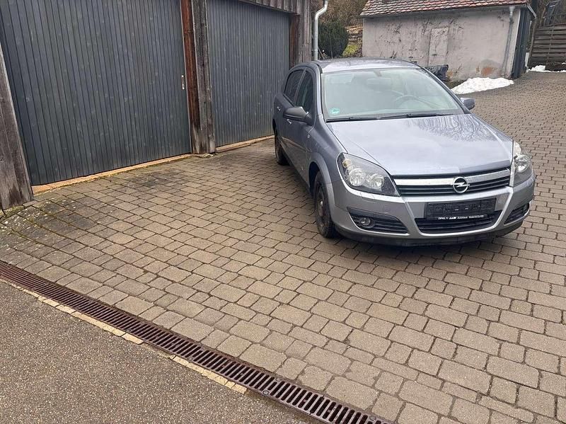 Gebraucht Opel Astra 125 PS (91 kW) 2006 Blau Limousine