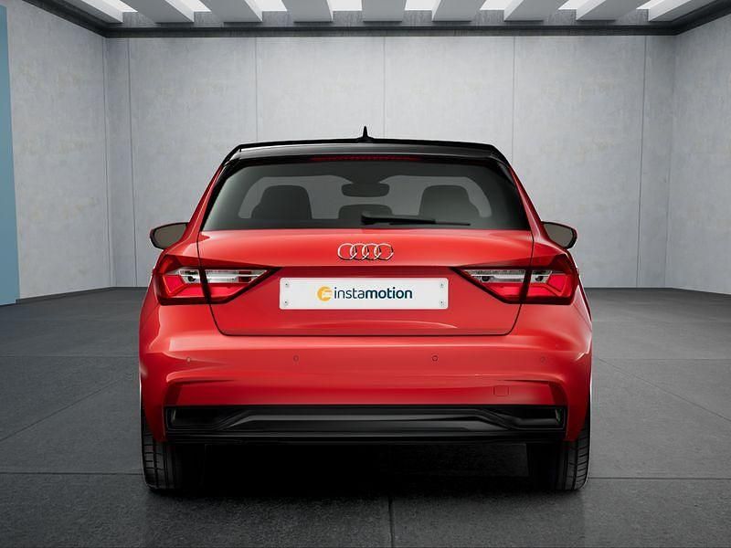 Gebraucht Audi A1 95 PS (69 kW) 2024 Rot SUV