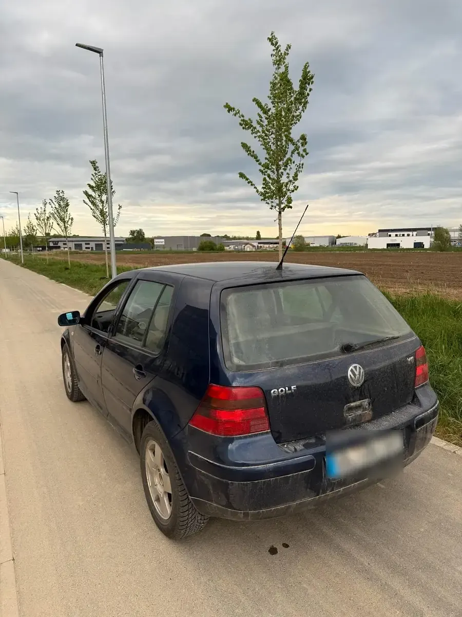 Brugt VW Golf IV 150 HK (110 kW) 1999 Blå Hatchback