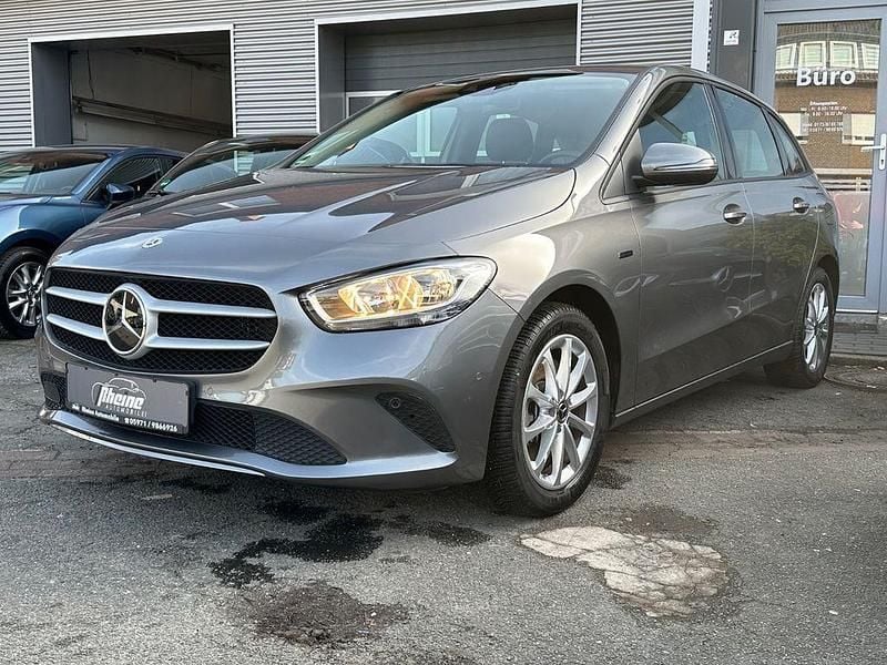 Usata Mercedes E250 218 CV (160 kW) 2020 Grigio Berlina