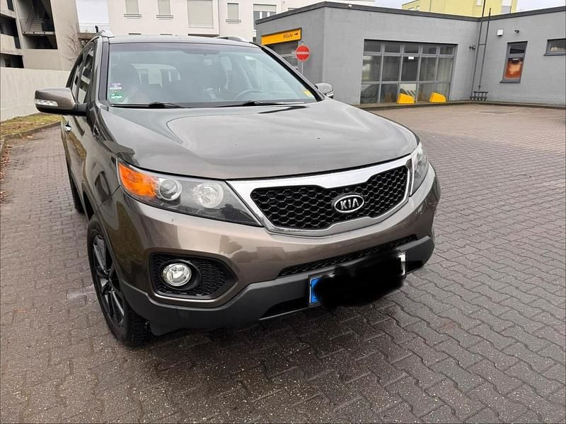 Braun Gebraucht 2011 Kia Sorento SUV | 6.500 € (Fairer Preis) - Bild 1/4