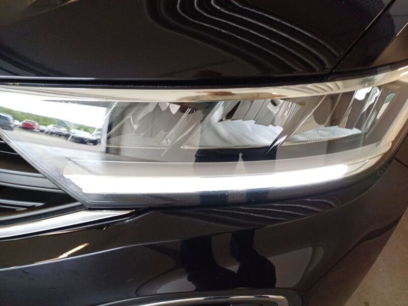 Gebraucht VW T-Roc Life 116 PS (85 kW) 2024 Schwarz SUV