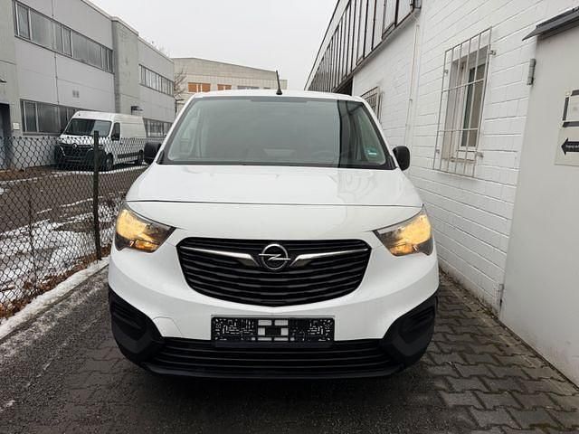 Gebraucht Opel Combo Selection 102 PS (75 kW) 2019 Van / Kleinbus